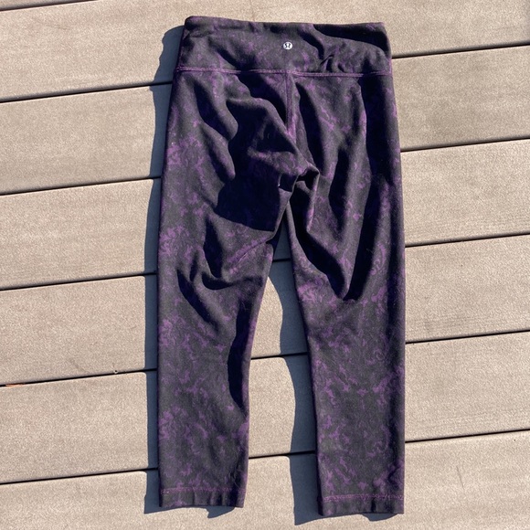 Lululemon leggings, purple and black, size 4 - Picture 9 of 12